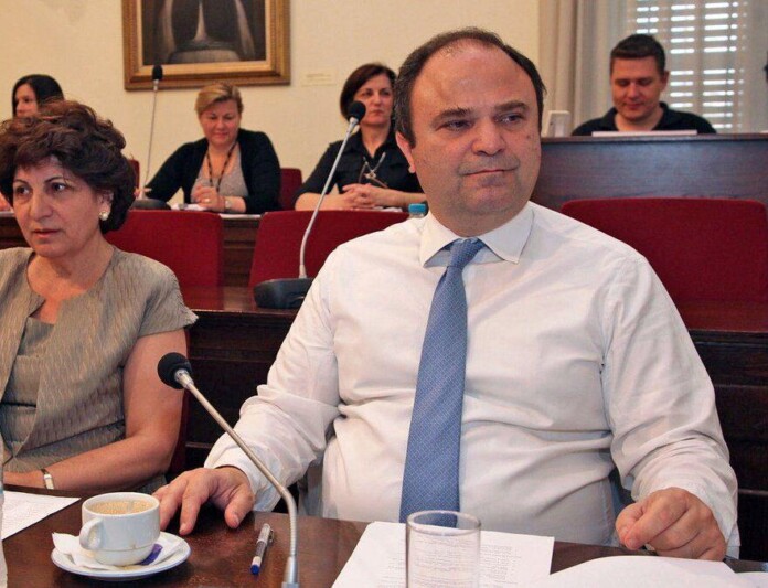 ΑΣΕΠ: Έντονες αντιδράσεις για τον Πρώτο Πανελλήνιο Διαγωνισμό προσλήψεων. Η απάντηση του Προέδρου