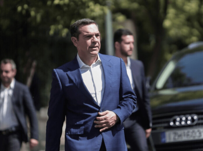 ΣΥΡΙΖΑ-ιστορική φωτογραφία - Η πρώτη κυβέρνηση Τσίπρα. Από τούς 41 υπουργούς έχουν εκλεγεί μόλις 4 στη Βουλή