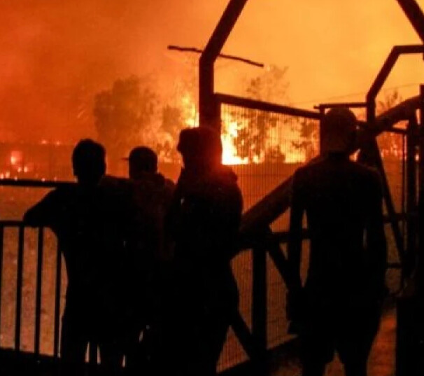 Στάχτη και αποκαΐδια η Χιλή: Τον θάνατο σπέρνει η πύρινη επέλαση. Ξεπέρασαν τους 123 οι νεκροί, άγνωστος ο αριθμός των αγνοούμενων (video)