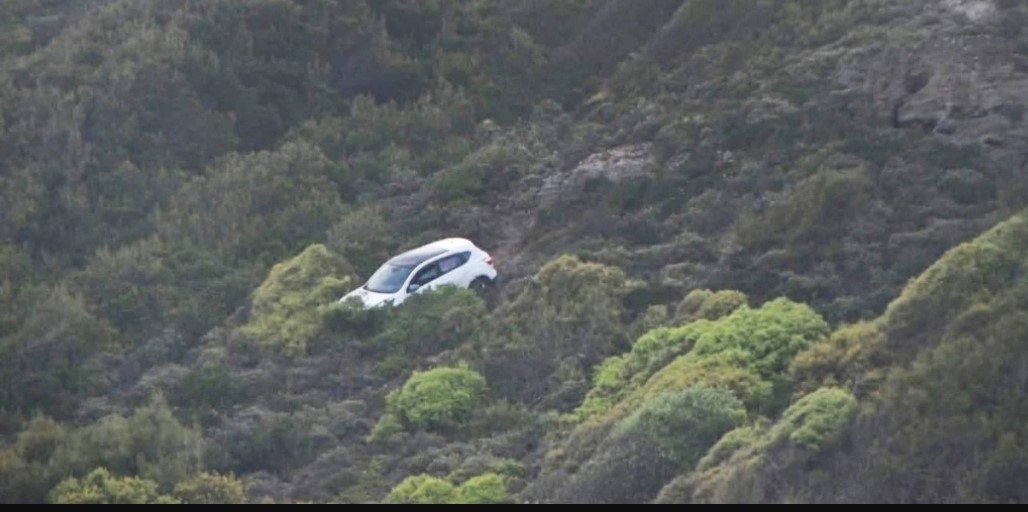 ΣΟΚ ΣΤΗ ΡΟΔΟ: Μητέρα και παιδί σώθηκαν την τελευταία στιγμή από μανιασμένο σύζυγο. Το χρονικό μιας εφιαλτικής διαδρομής