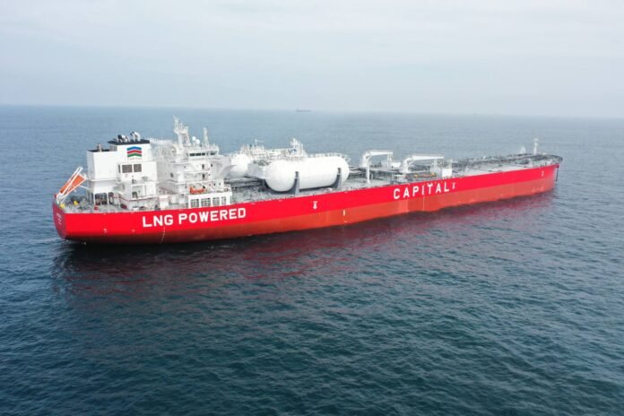 1779925918_capital-tanker.jpg Φορτηγό πλοίο της Capital Tankers στη θάλασσα, θέμα Capital Tankers χρηματοδοτήσεις και ρευστότητα