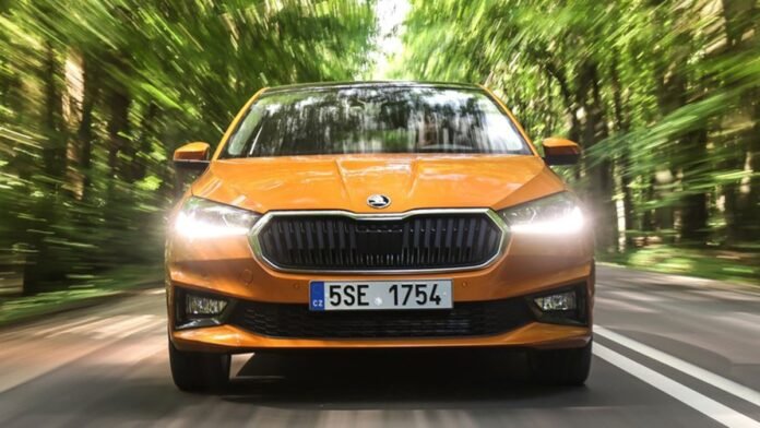 Ανανέωση Skoda Fabia: εμπρός όψη με λεπτή γρίλια και design εμπνευσμένο από Enyaq, Skoda Fabia ανανέωση