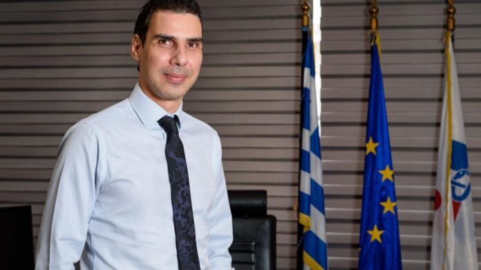 Συζήτηση στη Βουλή για την παράταση ΑΧΕΠΑ 2056 και τις αλλαγές στο ΕΣΥ, κοινοβουλευτική εικόνα συζήτησης