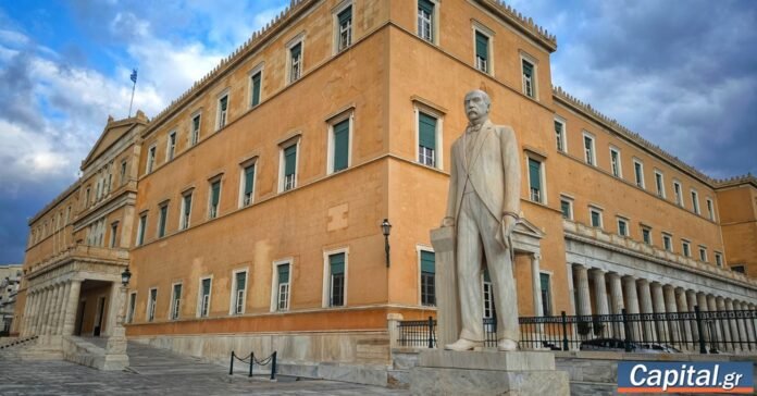 Αντιπροσωπεία στη Βουλή κατά τη συνάντηση Κογκρέσου ΗΠΑ με την Επιτροπή Εθνικής Άμυνας.