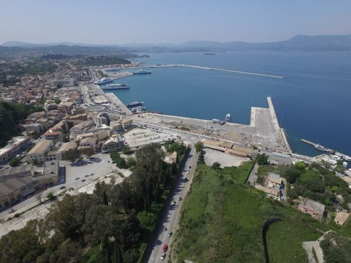 Ανακοίνωση για 180 εκατ. ευρώ λιμάνια: έργα αναβάθμισης σε περίπου 30 λιμάνια, προτεραιότητα σε νησιά και περιφερειακά λιμάνια