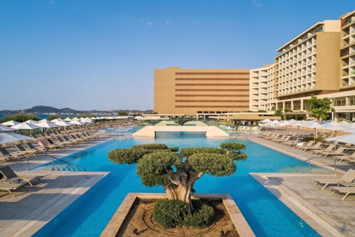 lti-Amada-Colossos-Resort-pool-shot.jpg
