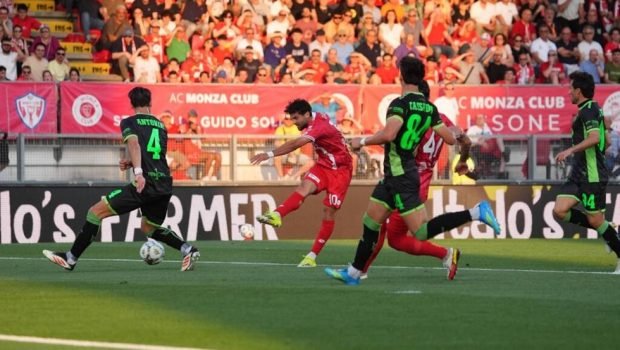 monza-catanzaro-523957-620x350.jpg Μόντσα στη Serie A: πανηγυρισμοί της Μόντσα μετά την άνοδο από τα play off με την Καταντζάρο