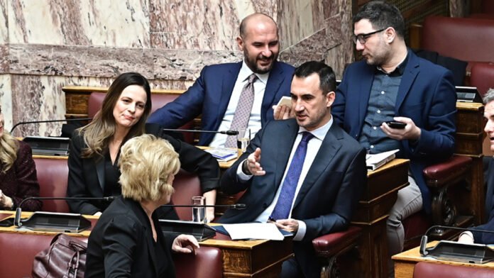 Νέα Αριστερά διαλύεται: Αλέξης Χαρίτσης και άλλοι βουλευτές ανεξαρτητοποιούνται και ανακοίνωση στις 2 Ιουνίου