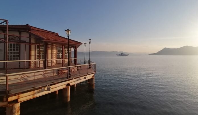 Κyma_Loutra_Aidipsou.jpg Αφίσα και δημόσιες εκδηλώσεις του Evia Film Project Εύβοια με θέμα το δάσος, προβολές και τοπικές γιορτές
