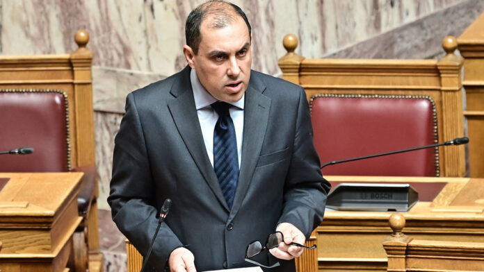 Ο Κώστας Κατσαφάδος στην Ένωση Δημάρχων Αττικής παρουσιάζει την ψηφιακή Κρατική Αρωγή με τεχνητή νοημοσύνη