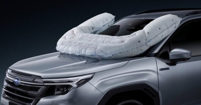 1_77761_482367_type13058.jpg Εξωτερικός αερόσακος Subaru στο Forester: U-σχήματος κάλυψη για προστασία ποδηλατών στην ιαπωνική αγορά