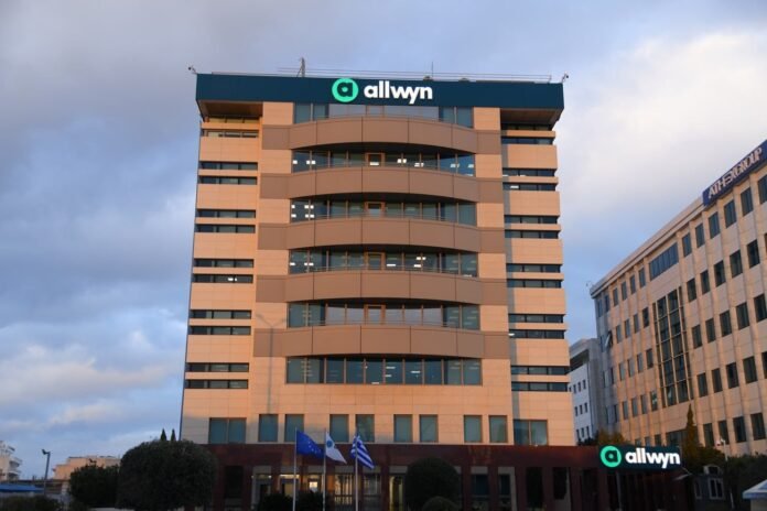 Απεικόνιση των Allwyn καθαρά έσοδα και οικονομικών δεικτών όπως 1,204 δισ. ευρώ και 37% περιθώριο