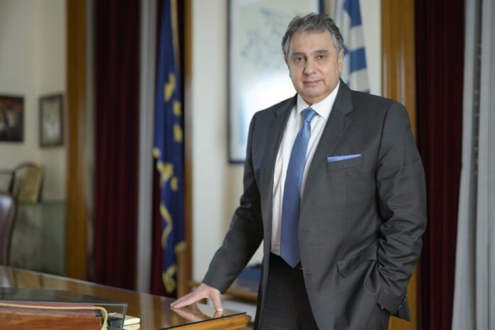 Εικόνα συνεδρίου για Ελλάδα Νότια Αφρική συνεργασία με επιχειρηματίες και επιμελητήρια να συζητούν ευκαιρίες