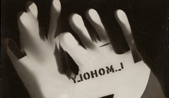 έκθεση Moholy-Nagy Θεσσαλονίκη στο MOMUS με πειραματική φωτογραφία και photograms