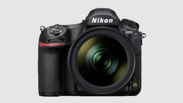 Αγορά DSLR 2026: γιατί οι επαγγελματίες εγκαταλείπουν τις DSLR και πώς να εκμεταλλευτείς τις τιμές