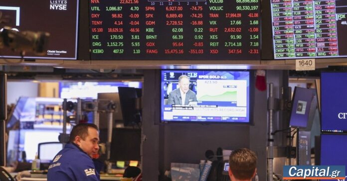 Διάγραμμα που δείχνει την πτώση Nasdaq μετά τα στοιχεία απασχόλησης και την επίδραση στην Wall Street και τα επιτόκια
