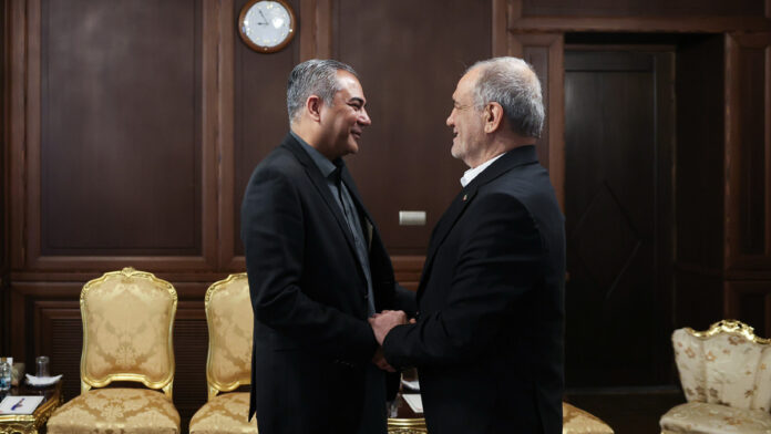iranpakist07a.jpg Μόχσιν Νάκβι στην Τεχεράνη για διάλογος Ιράν ΗΠΑ και μεσολάβηση για τερματισμό του πολέμου