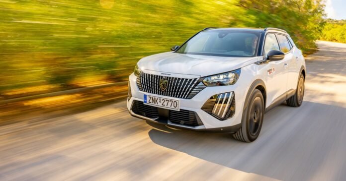 Peugeot 2008 προσφορά με τιμή από 22.900€, υβριδική έκδοση 110 PS και κιβώτιο e-DCS6