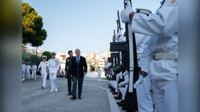 Υφυπουργός Εθνικής Άμυνας σε εκδήλωση για το Κίνημα Ναυτικού 1973 στη Σχολή Ναυτικών Δοκίμων στον Πειραιά